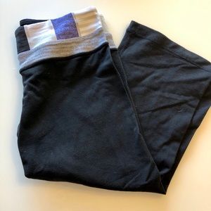Lulu Lemon Exercise Yoga pants. Black/Blue! Womens